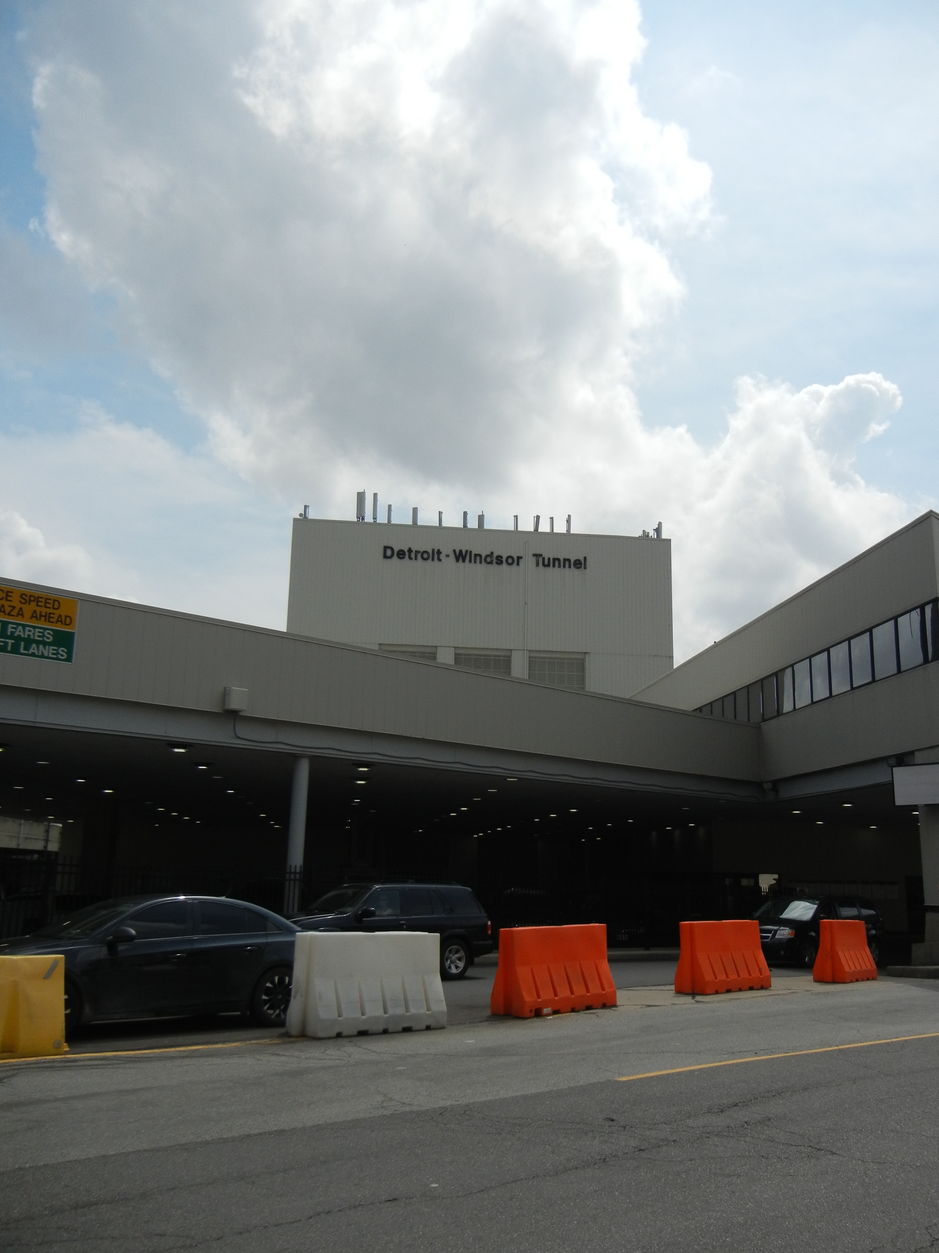 Detroit-Windsor Tunnel